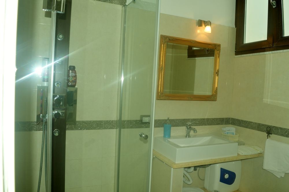 Victoria Bed & Breakfast Cagliari Exterior photo